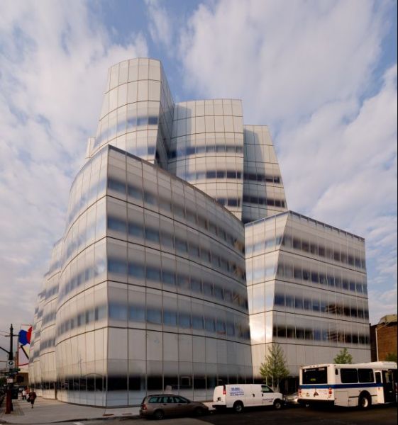 Frank Ghery IAC Chelsea Building
